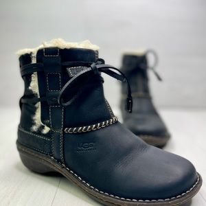 UGG Australia Cove Womens Black Leather Sheepskin Winter Boots #5136 Size US 7